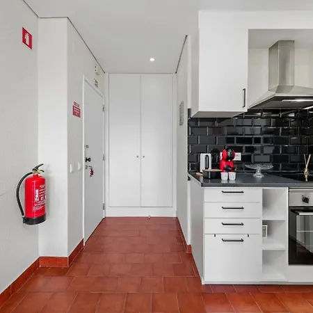 アパート Vista Mar 7 *